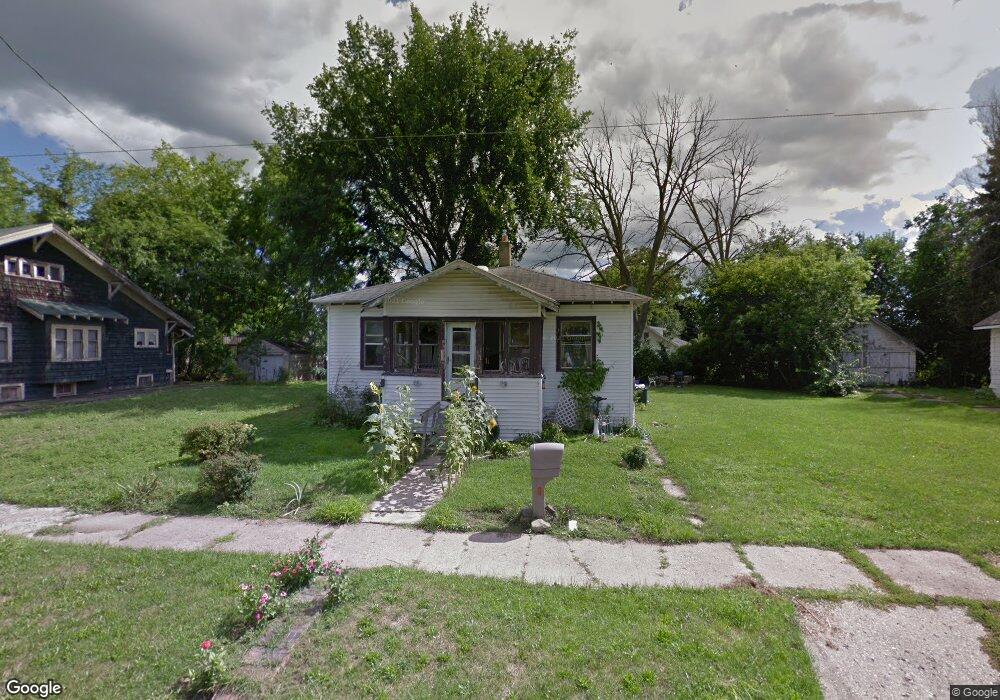 138 E Linsey Blvd, Flint, MI 48503 - photo 1