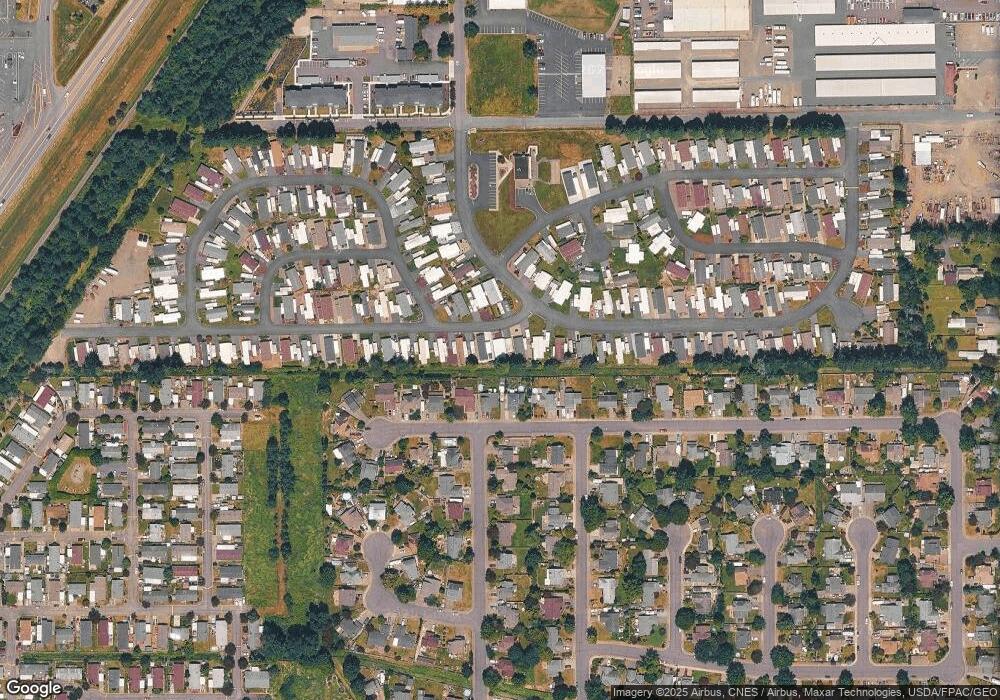 1090 Maple Dr, Enumclaw, WA 98022 - photo 1