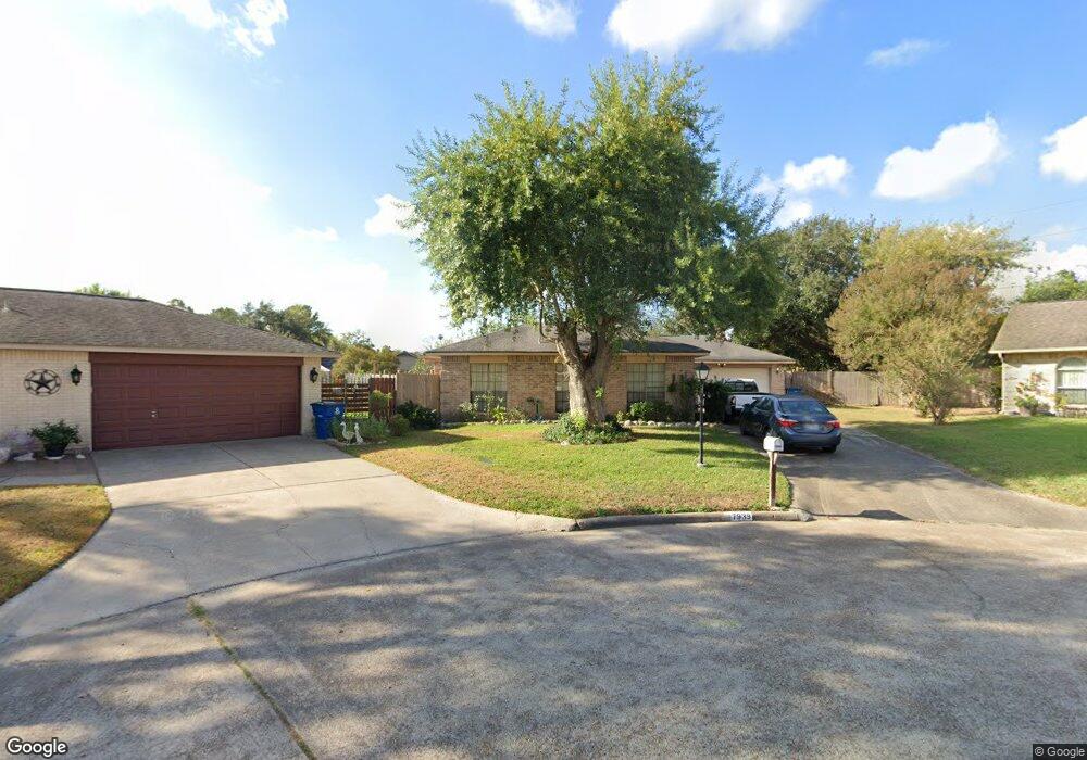 7939 Battlecreek Dr, Houston, TX 77040 - photo 1