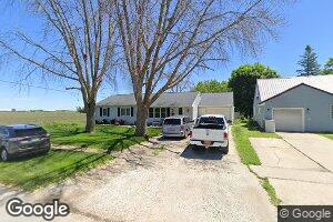 208 Broadway Dr, Eagle Grove, IA 50533