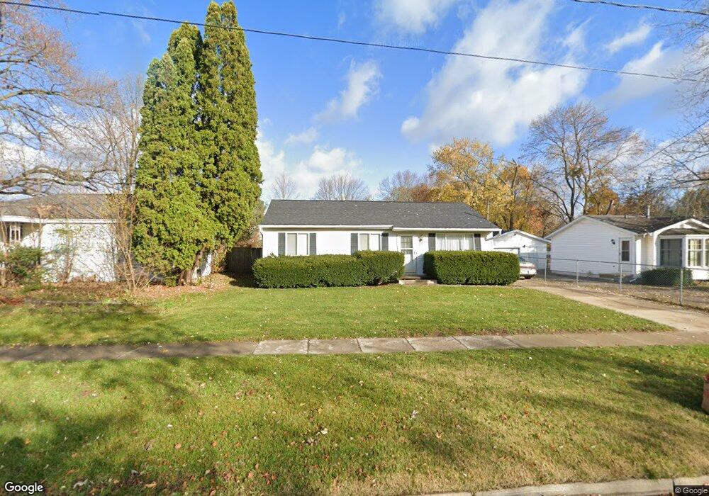 1822 W Miller Rd, Lansing, MI 48911 - photo 1