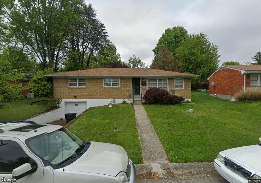 2413 Lyon Ln, New Albany, IN 47150 - photo 1
