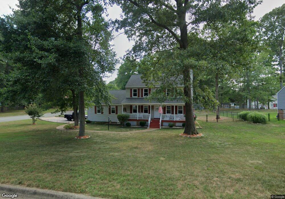 6913 Hearthside Dr, Prince George, VA 23875 - photo 1