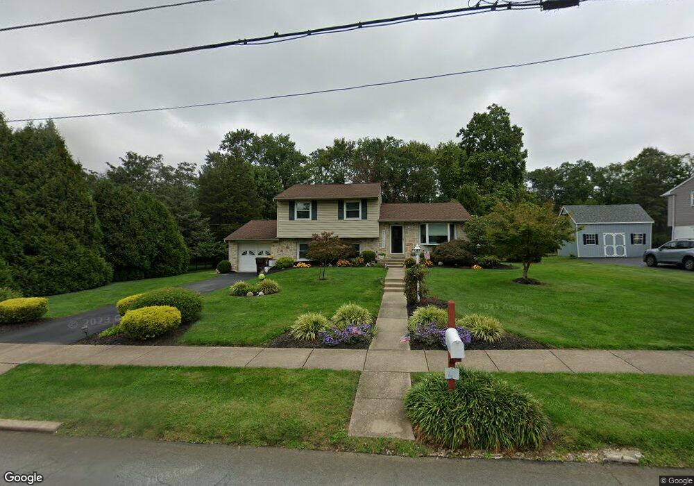 217 Grannery Ln, North Wales, PA 19454 - photo 1