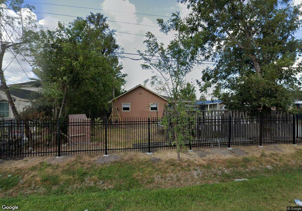 6304 Spindle Dr, Houston, TX 77086 - photo 1