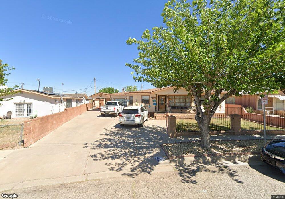 1303 Mountain View Ave, Alamogordo, NM 88310 - photo 1