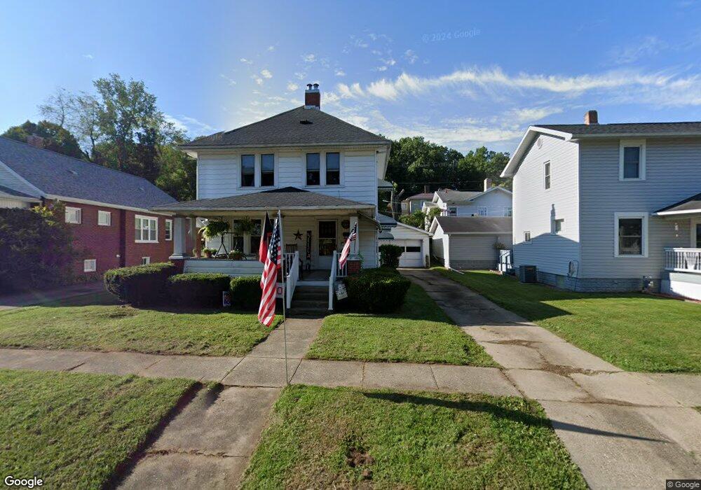 1611 Chestnut St, Coshocton, OH 43812 - photo 1