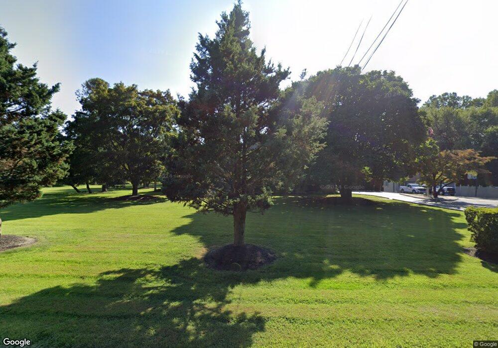 801 Crestview Dr, Springfield, PA 19064 - photo 1