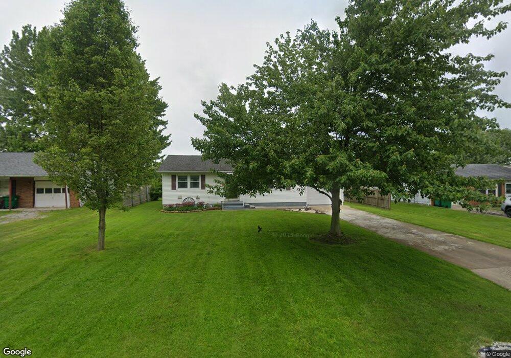 221 Westview Dr, Jefferson, OH 44047 - photo 1