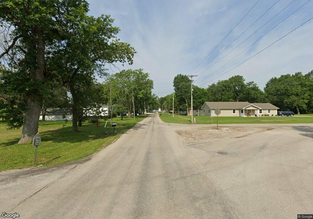 101 N High School St, Altamont, KS 67330 - photo 1