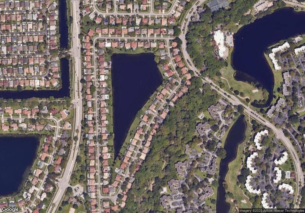 1701 E Oak Knoll Cir, Davie, FL 33324 - photo 1