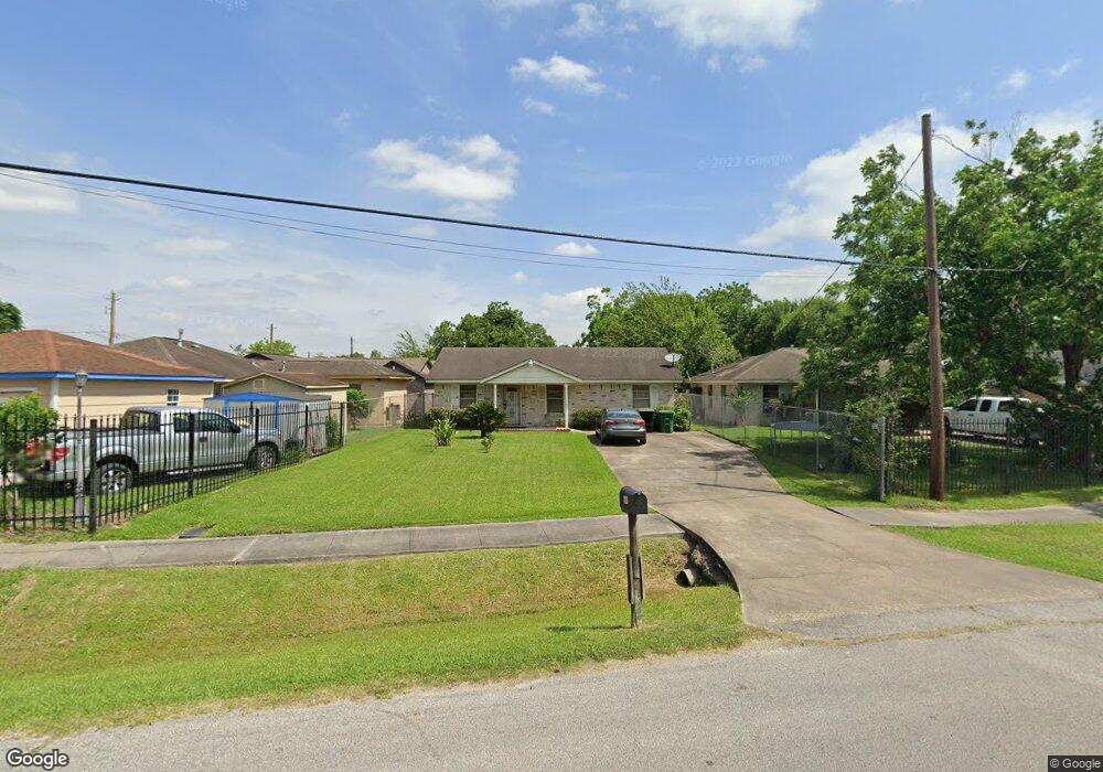 3029 Berry Rd, Houston, TX 77093 - photo 1