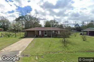 1003 W Kelly Ave, Geneva, AL 36340
