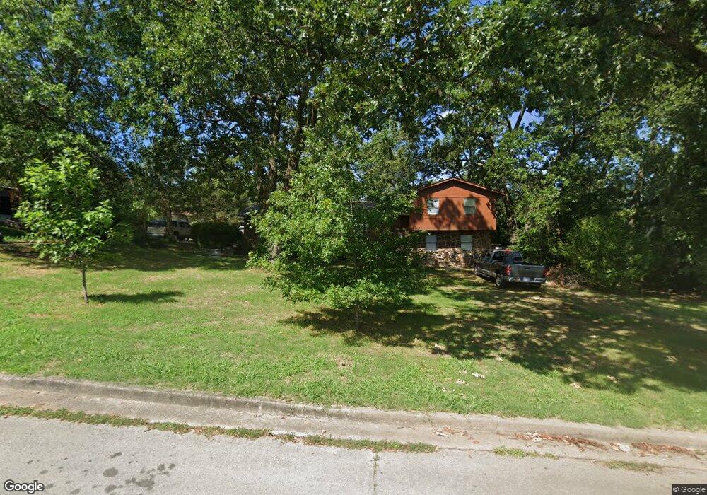 407 N Jones Ave, Tahlequah, OK 74464 - photo 1