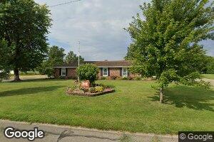 302 N 8th St, Marshall, IL 62441