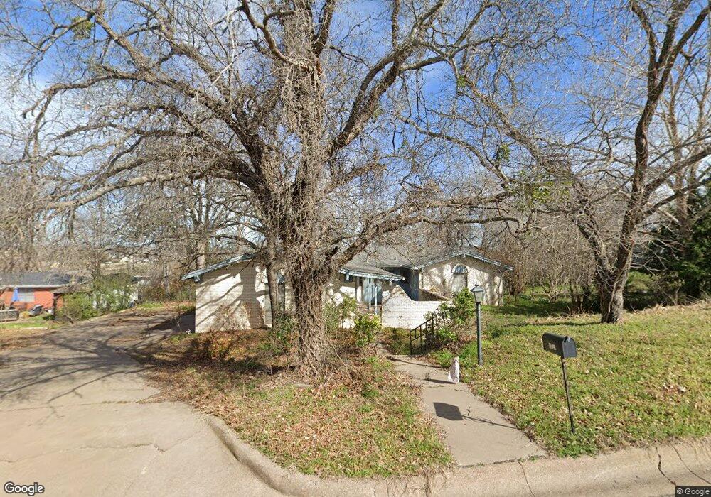 1207 Link St, Weatherford, TX 76086 - photo 1