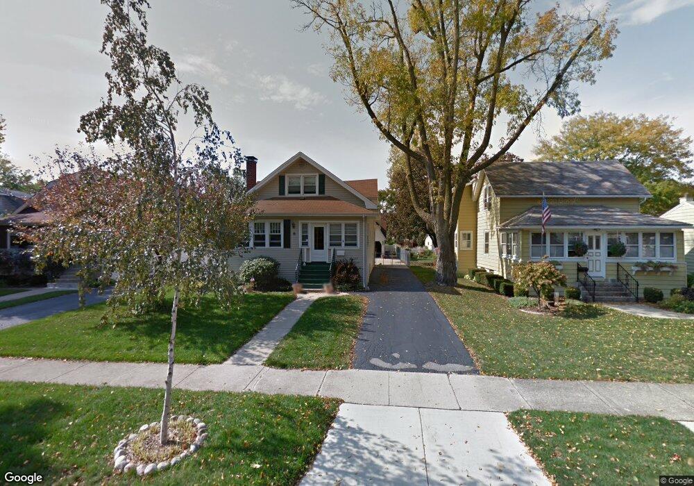 198 N Walnut St, Elmhurst, IL 60126 - photo 1