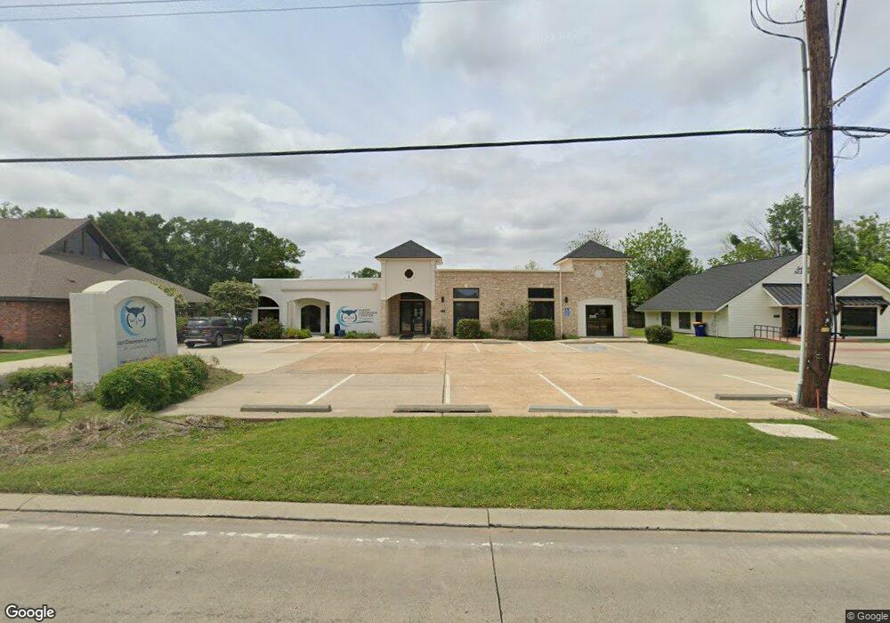 4820 Lake St, Lake Charles, LA 70605 - photo 1