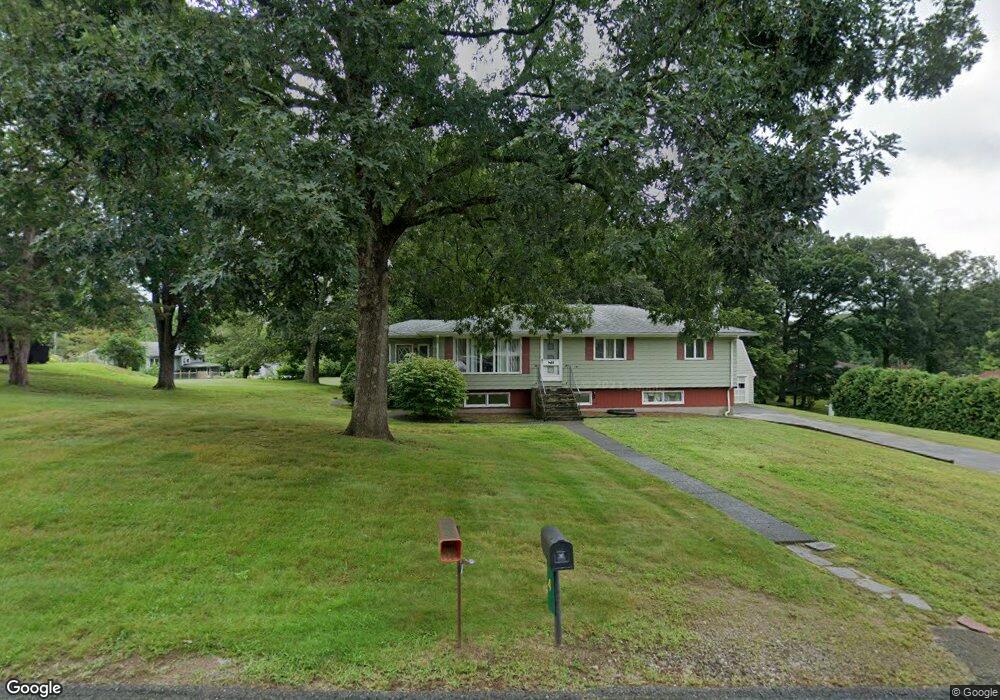 4 Bruce Dr, North Smithfield, RI 02896 - photo 1