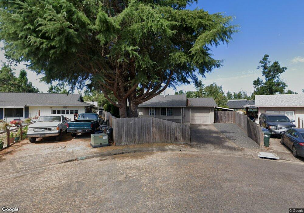 615 Meadow Ln, Creswell, OR 97426 - photo 1