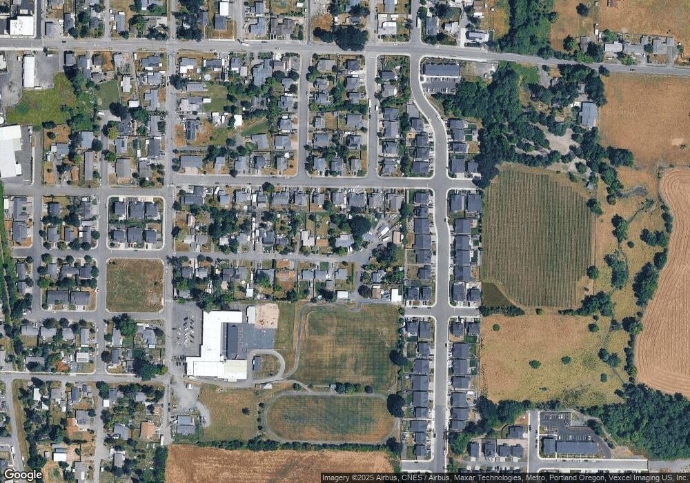 627 E Harrison St, Carlton, OR 97111 - photo 1