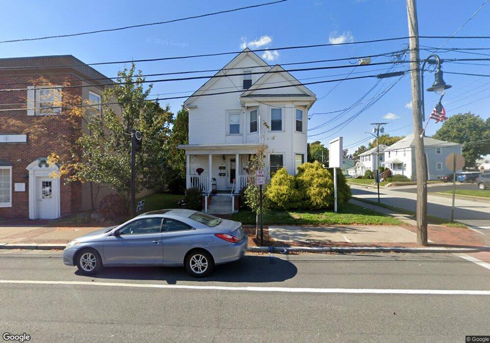 41 Rolfe Square, Cranston, RI 02910 - photo 1