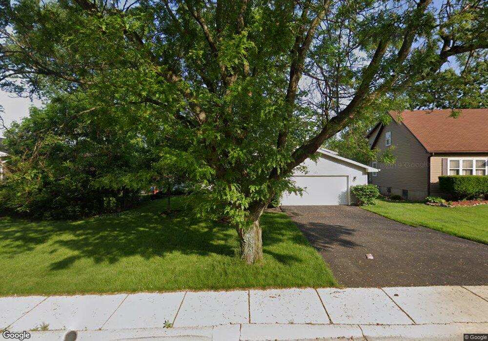 204 S Hubbard St, Algonquin, IL 60102 - photo 1