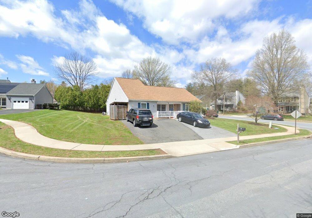 2 Ravens Ct, Reading, PA 19606 - photo 1