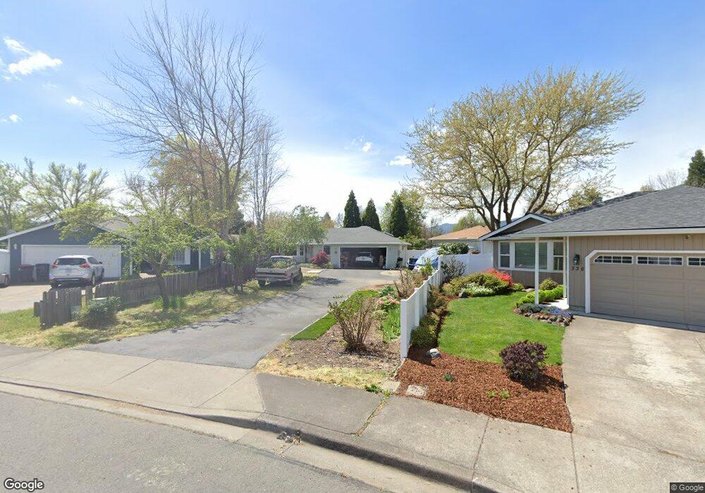 332 Joseph St, Central Point, OR 97502 - photo 1