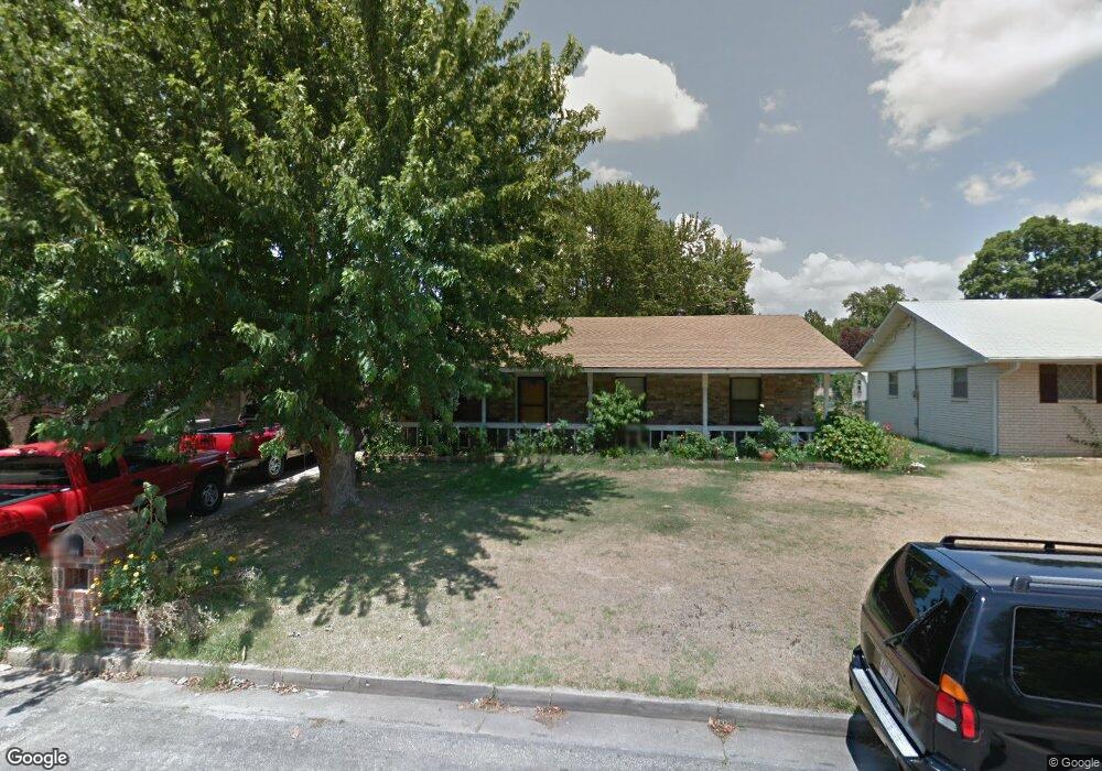 1603 W Magnolia St, Rogers, AR 72758 - photo 1