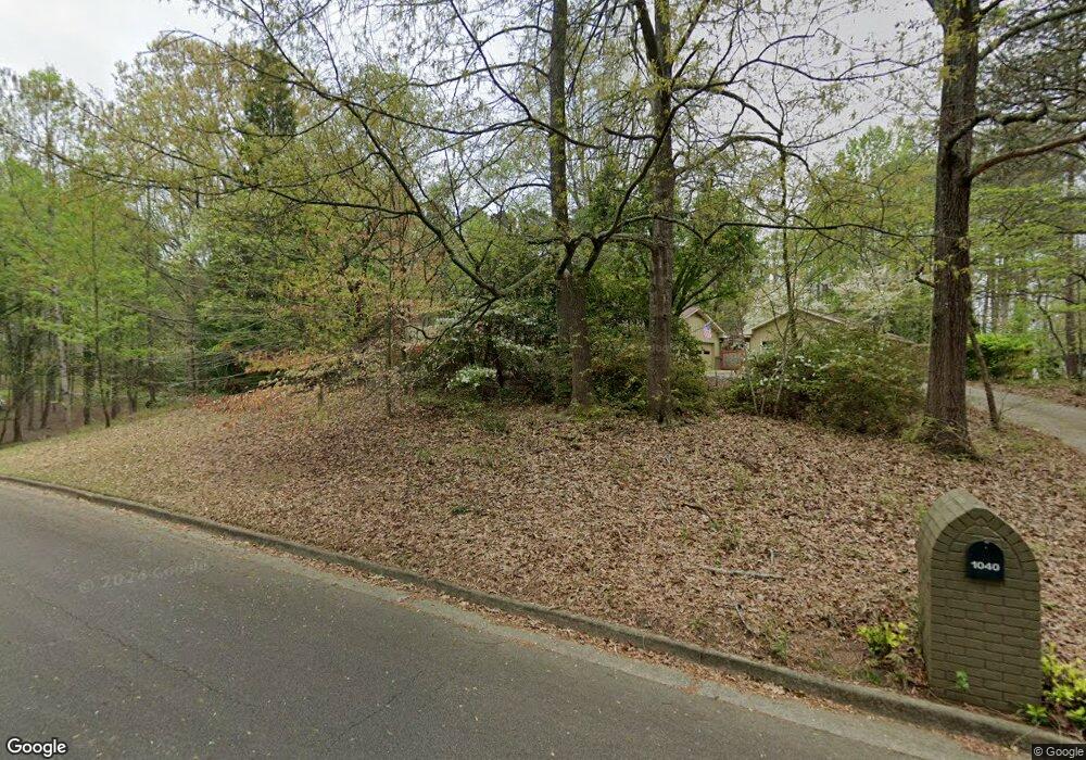 1040 Applecross Dr, Roswell, GA 30075 - photo 1