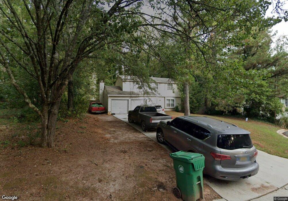 5811 Calico Ct unit 2, Lithonia, GA 30058 - photo 1