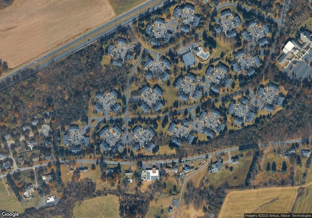 309 Sparrow Ct unit 309, Three Bridges, NJ 08887 - photo 1