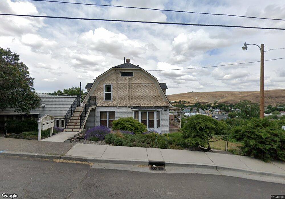 525 SE 8th St, Pendleton, OR 97801 - photo 1