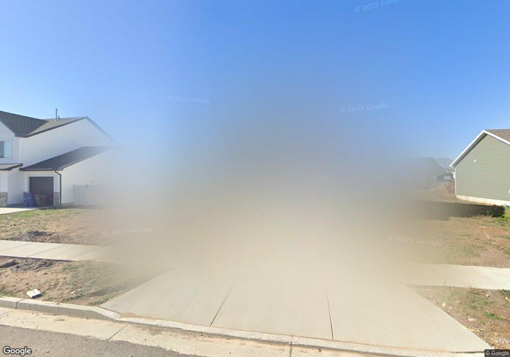 562 S 720 E, Hyrum, UT 84319 - photo 1