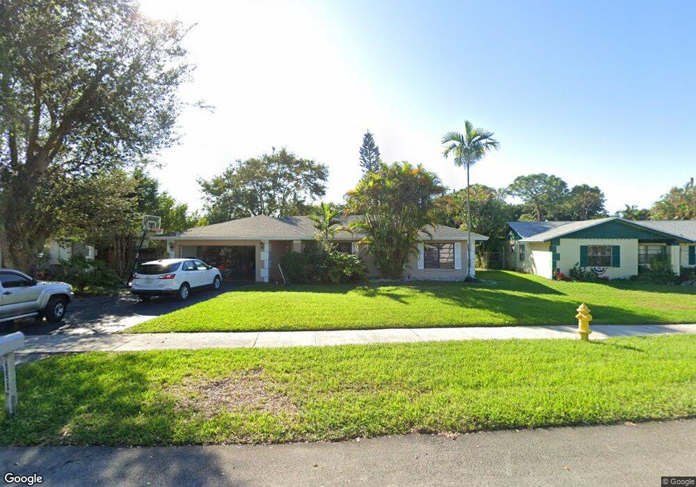 12510 SW 11th Ct, Davie, FL 33325 - photo 1