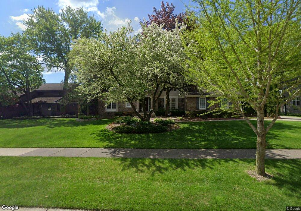 2285 Oak River Ct, Troy, MI 48098 - photo 1