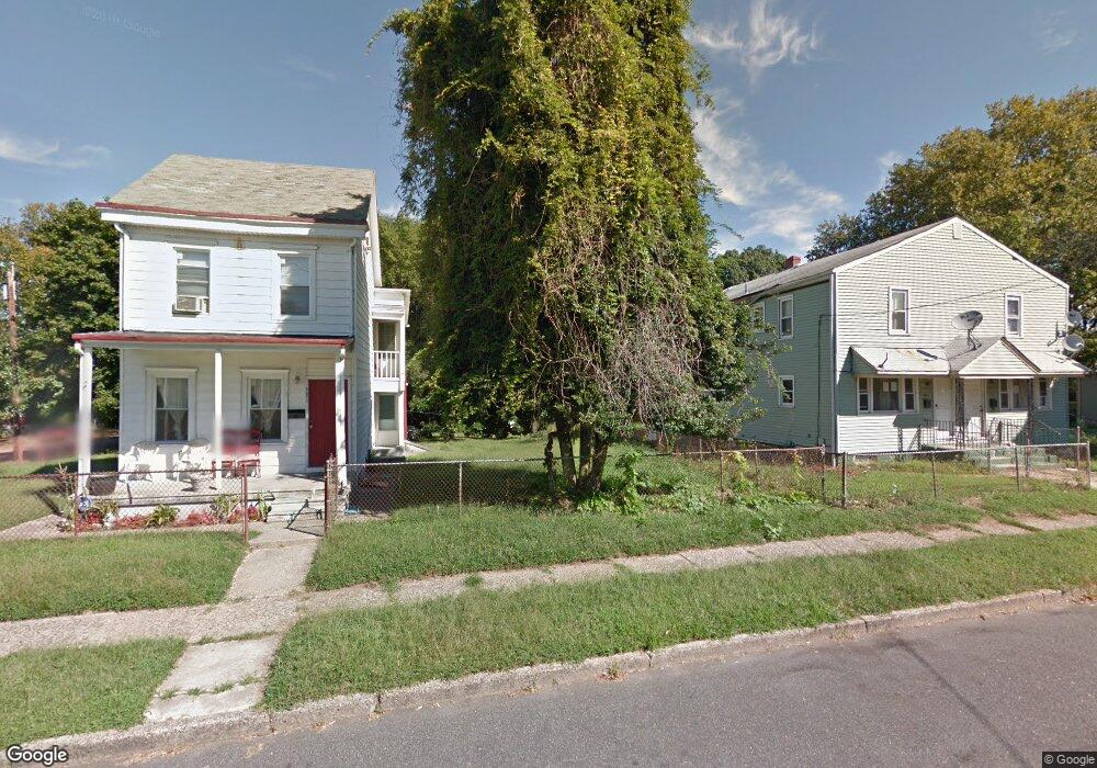 527 3rd St, Beverly, NJ 08010 - photo 1