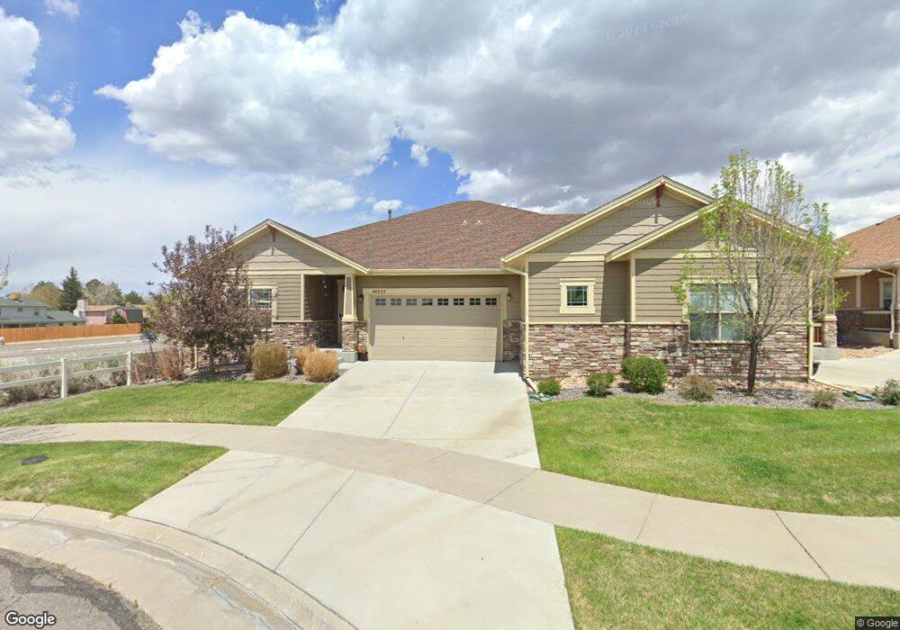 19337 E Radcliff Place, Aurora, CO 80015 - photo 1