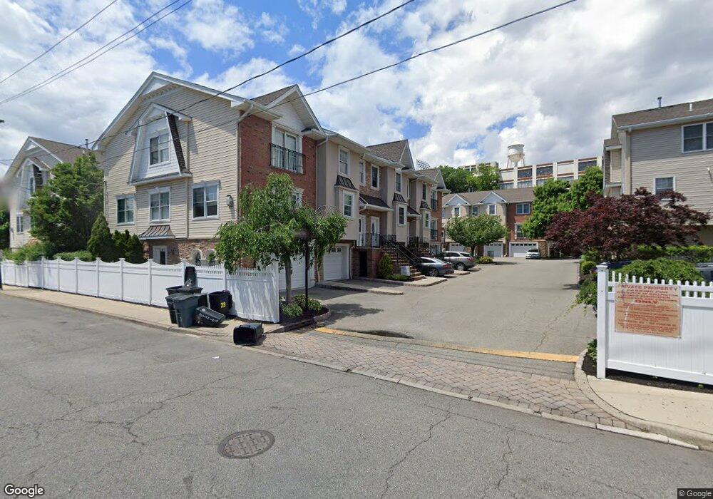 2 Jeanine Ln, Wallington, NJ 07057 - photo 1