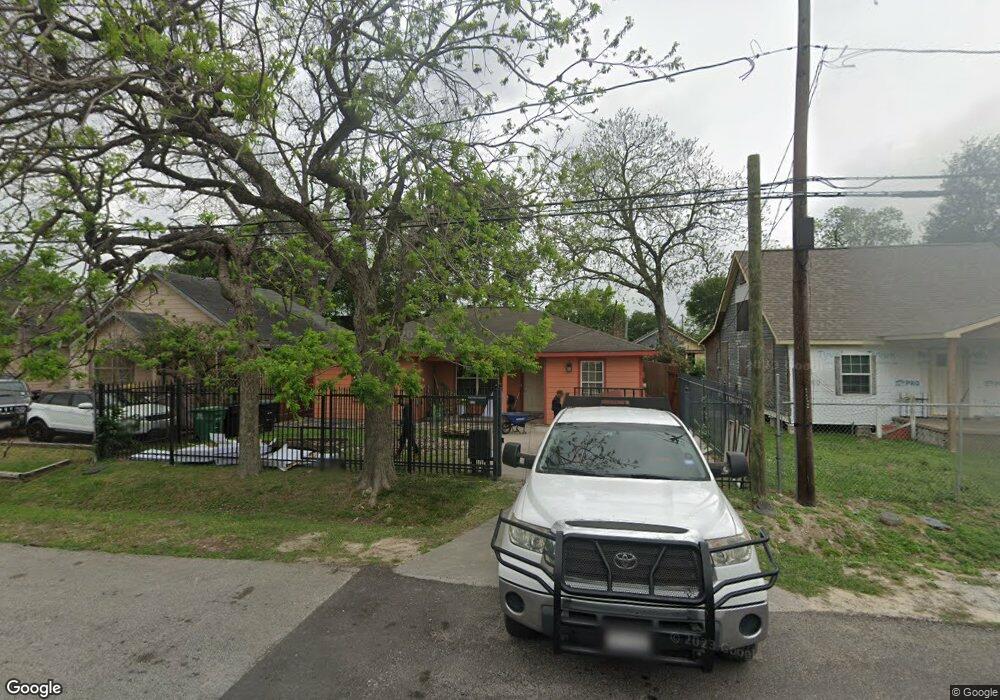 6539 Enid St, Houston, TX 77022 - photo 1