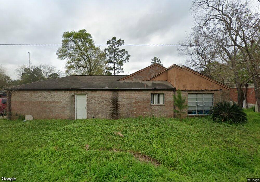 11702 Creek Bend Dr, the Woodlands, TX 77375 - photo 1