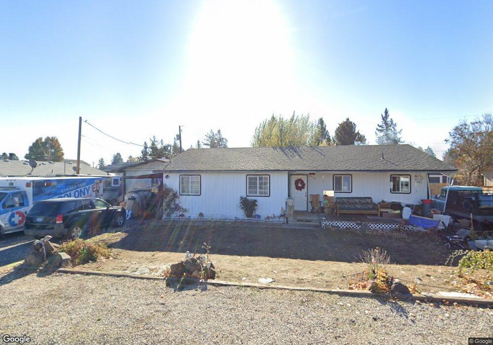 2530 SW Volcano Way, Redmond, OR 97756 - photo 1