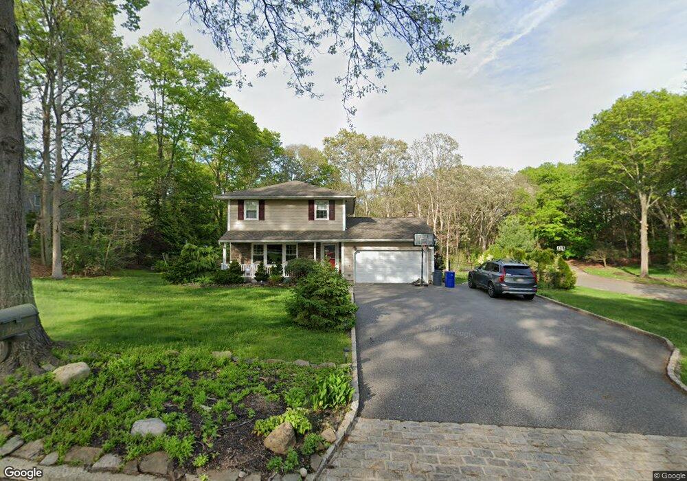 1 Mare Ln, ComMacK, NY 11725 - photo 1