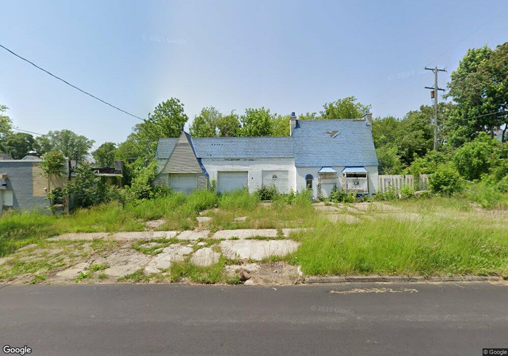 851 Perry St, Flint, MI 48504 - photo 1