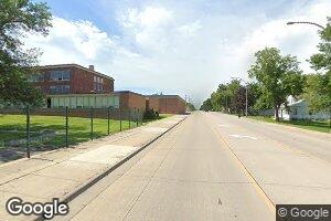102 S 9th St, Bird Island, MN 55310
