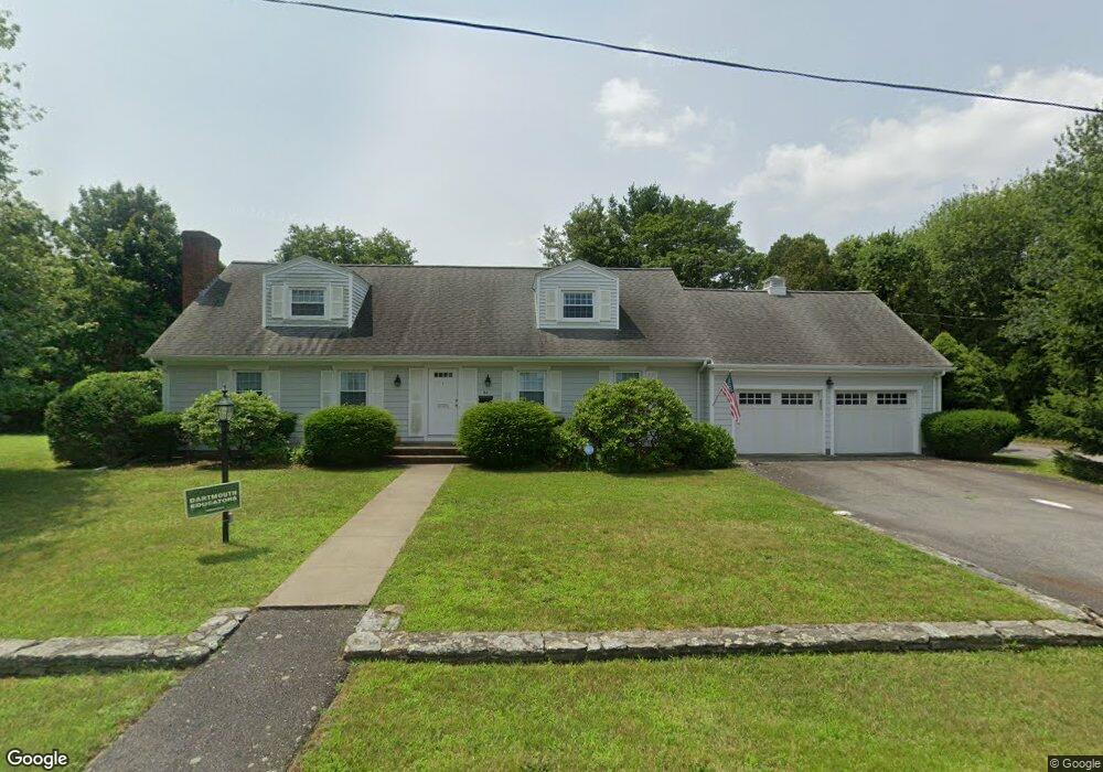 62 Middle St, South Dartmouth, MA 02748 - photo 1