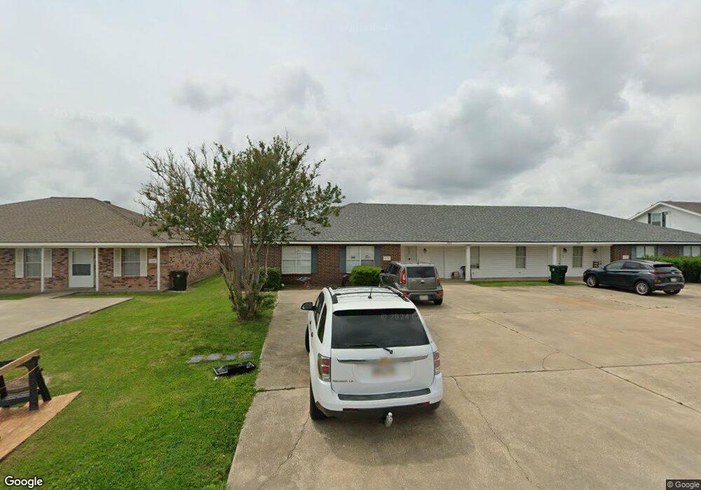 1801 N Tallowood Dr, Lake Charles, LA 70605 - photo 1