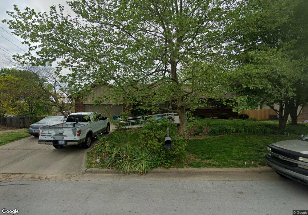 412 N Ellen St, Nixa, MO 65714 - photo 1