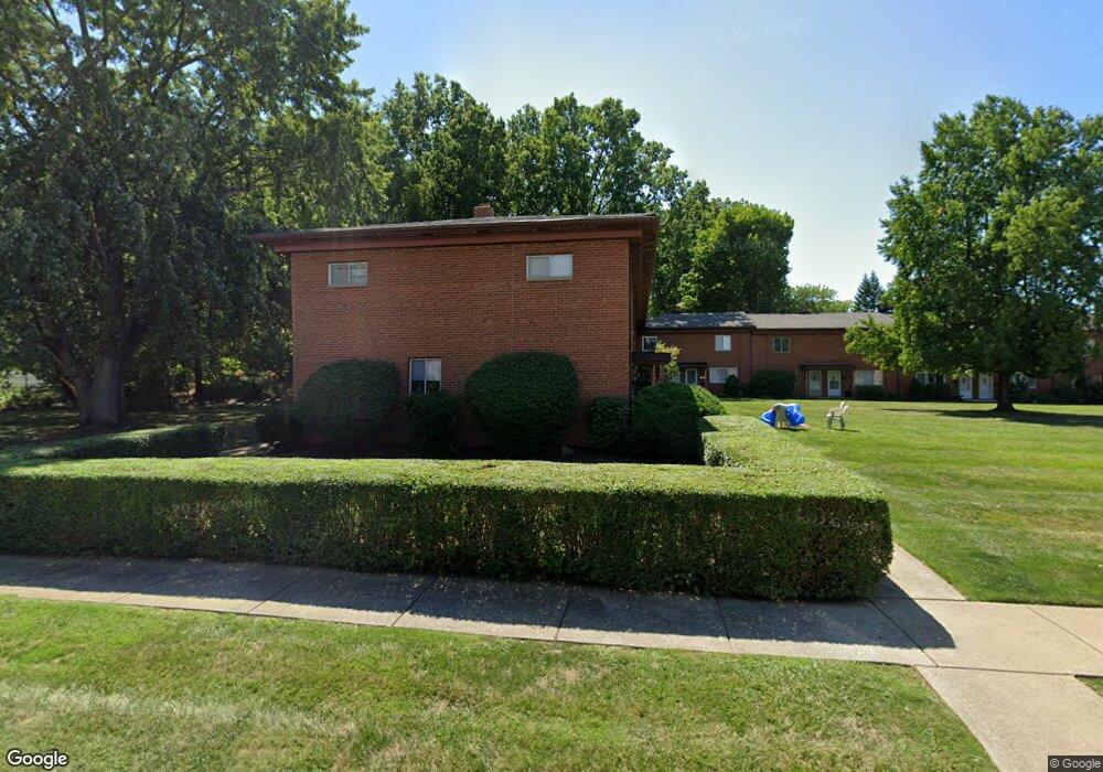 1692 Ridgewick Dr, Wickliffe, OH 44092 - photo 1